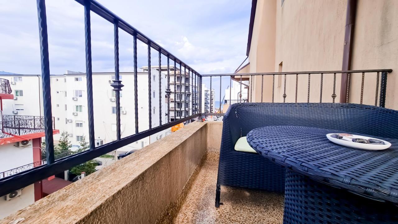 Dor De Mare - Apartments Singapore - Huge Terrace - Seaview - 150M From The Beach ! Năvodari Dış mekan fotoğraf